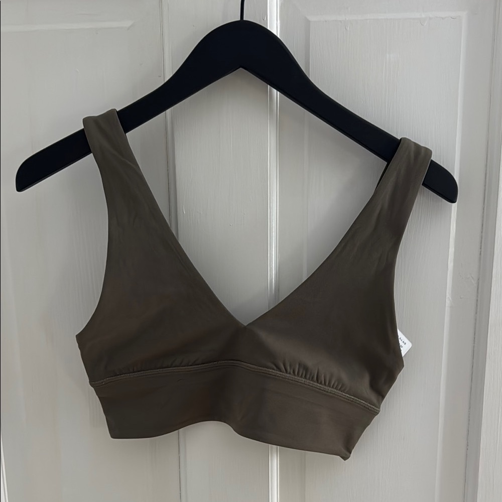 Lululemon Green Intimate Bra with Wide Straps